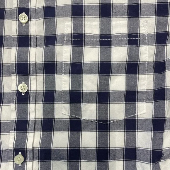 Merona 100% Cotton Longsleeve Buttondown. *NWOT*. Size M - Picture 2 of 7